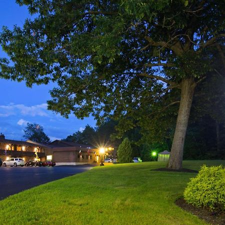 Best Western Of Lake George Zewnętrze zdjęcie