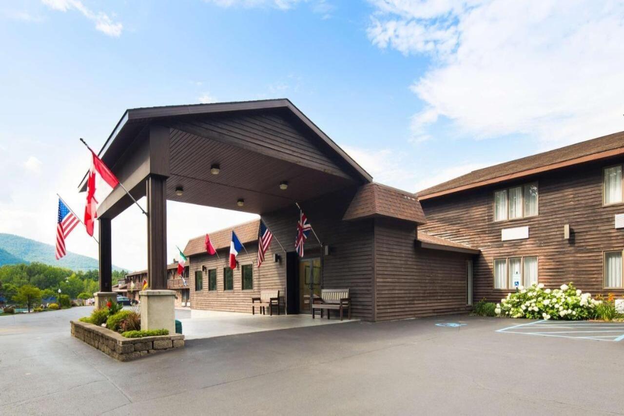Best Western Of Lake George Zewnętrze zdjęcie