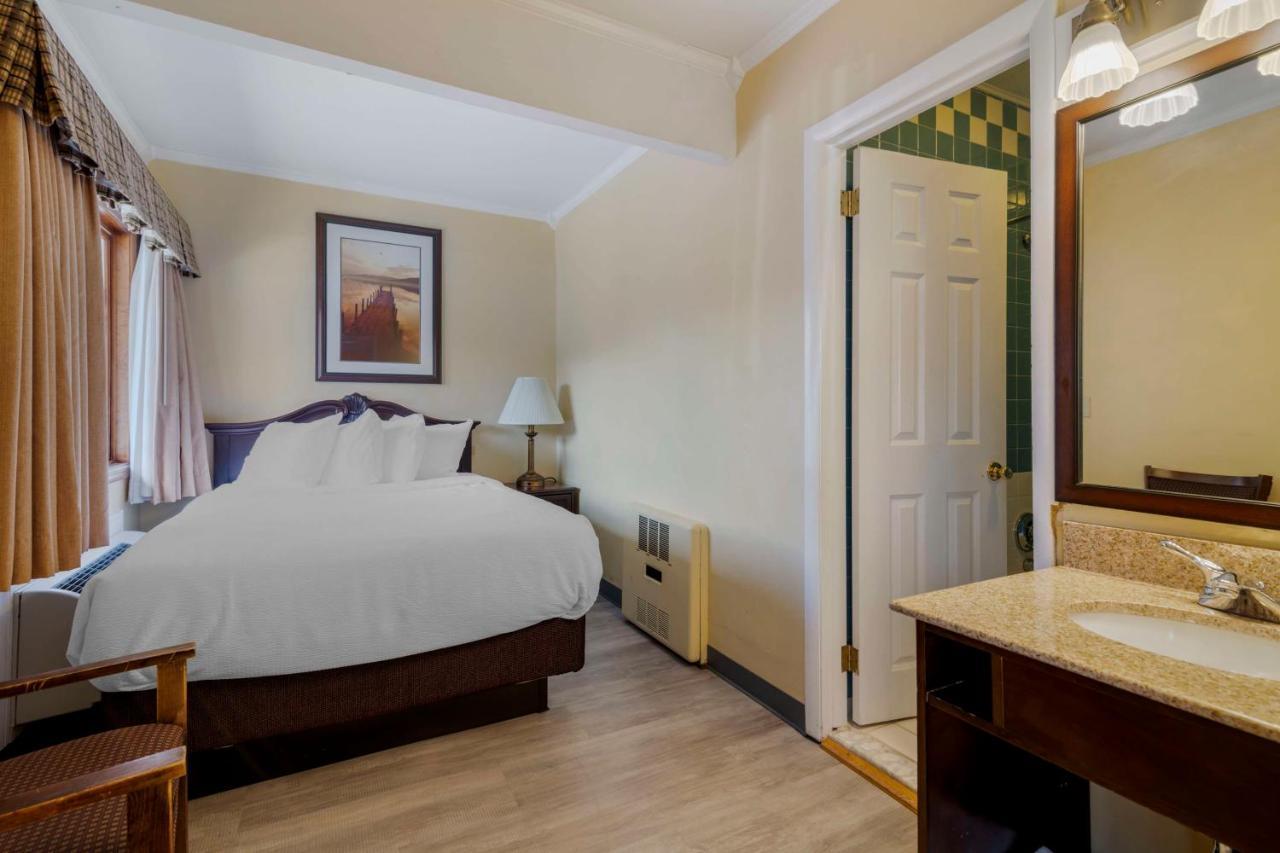 Best Western Of Lake George Zewnętrze zdjęcie